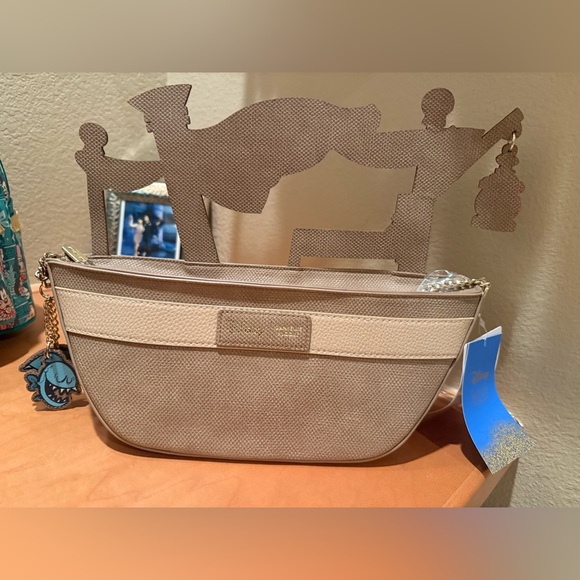 NWT Danielle Nicole x Disney Jungle Cruise Crossbody Bag - Picture 2 of 5
